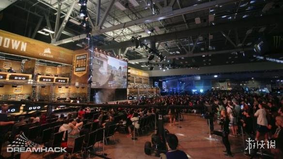 与哈维的新 与哈维的新