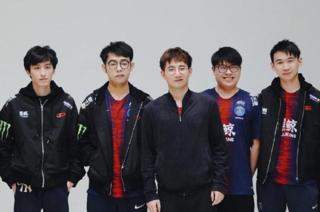 年轻化的阵 年轻化的阵