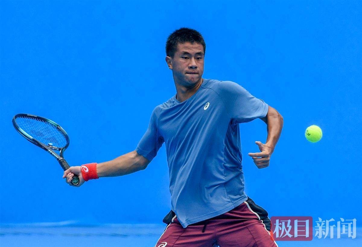 手继续保持 手继续保持